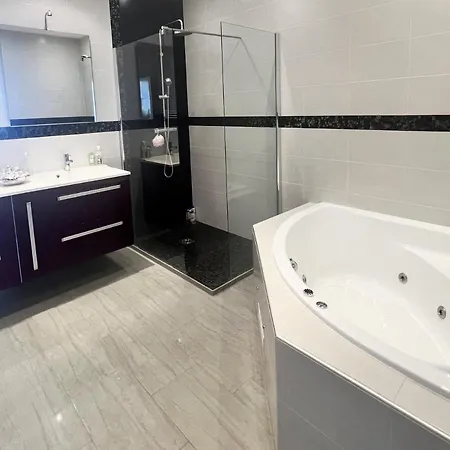 Luxurious Near Monaco With Sea View *