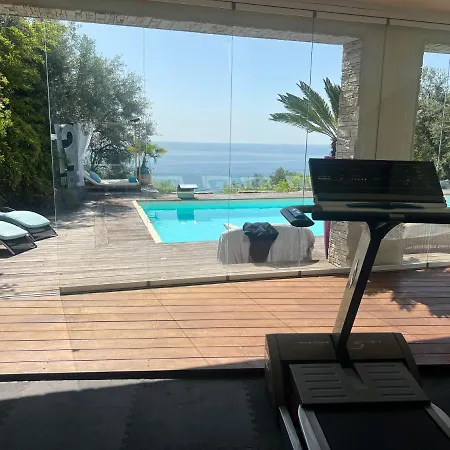 דירה Luxurious Near Monaco With Sea View