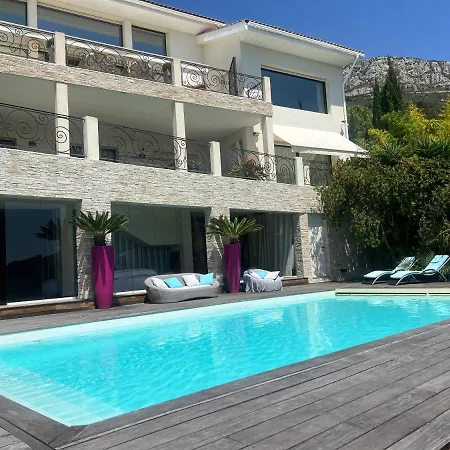 Luxurious Near Monaco With Sea View דירה *